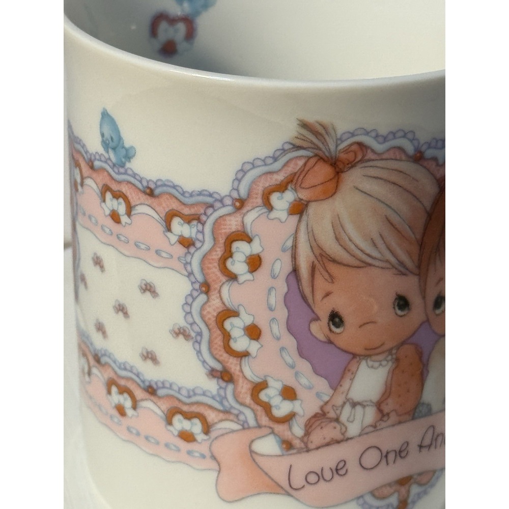 Vintage Precious Moments Coffee Mug "Love One Another" 9 fl. oz Heart Handle - Picture 5 of 11